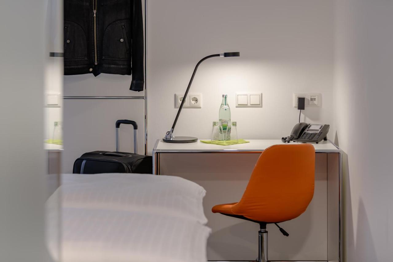 Citty Hotel 施韦因福特 外观 照片